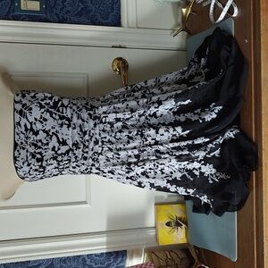 Flattering Strapless Black&White Dress Handkerchief Skirt, Wedding Guest Sz 10